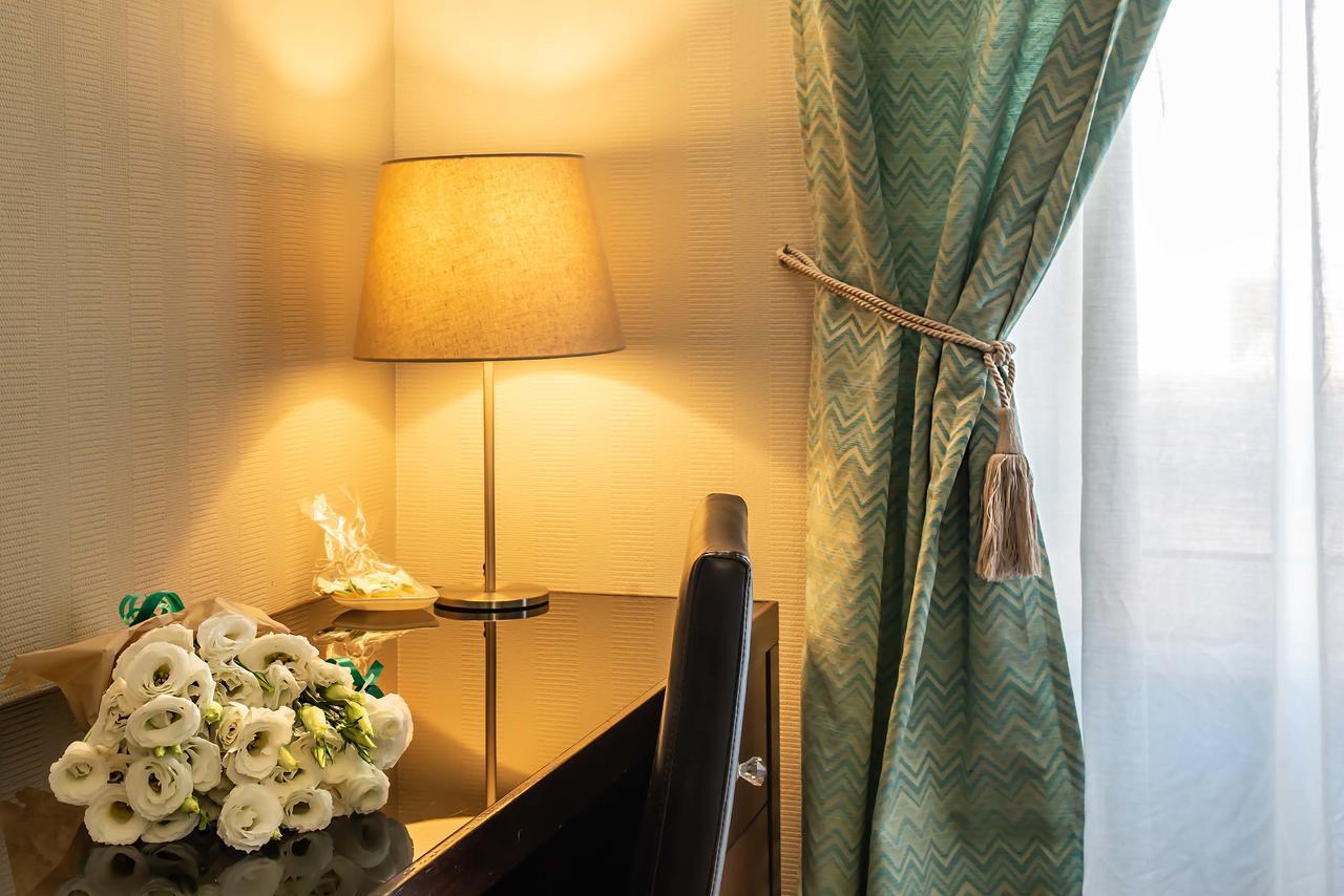 Merulana Inn Guest House Рим Экстерьер фото
